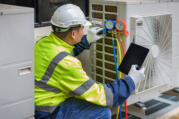 Professional Hvac technician working in Paige, TX